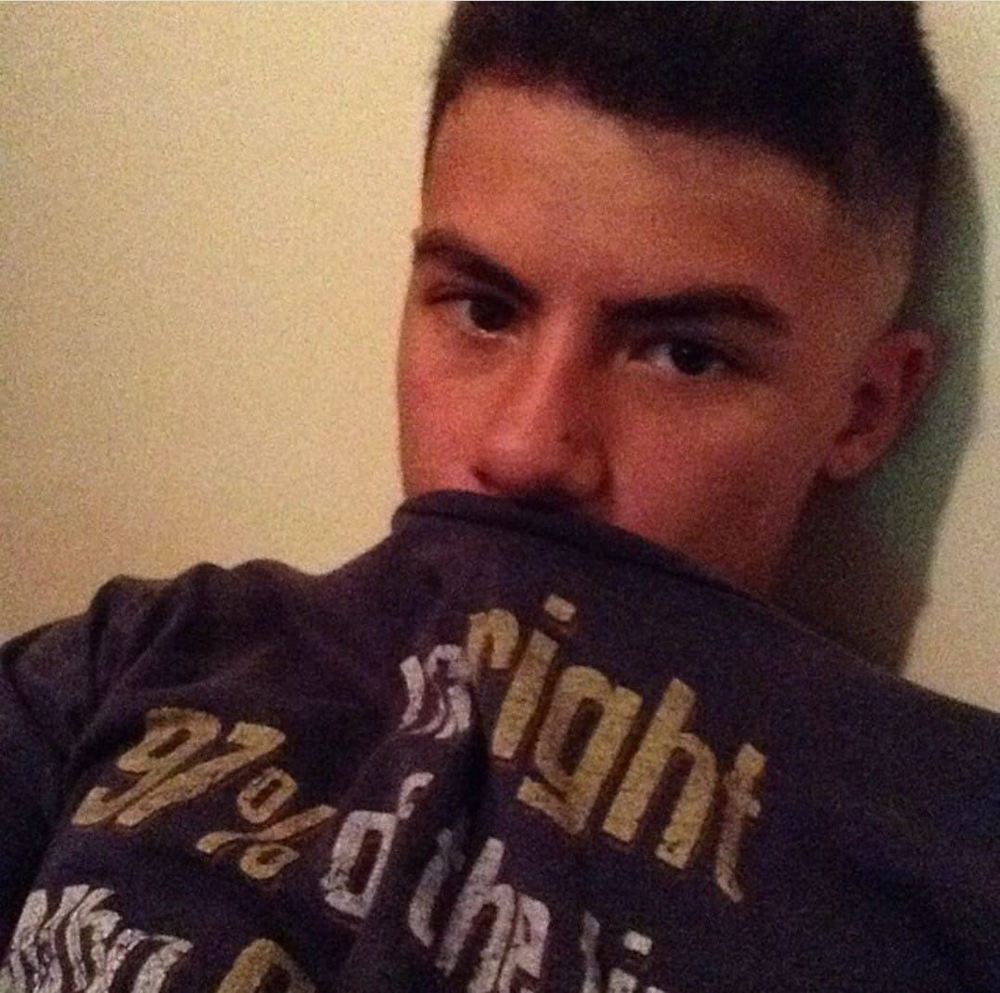 Meet your Posher, Carlos